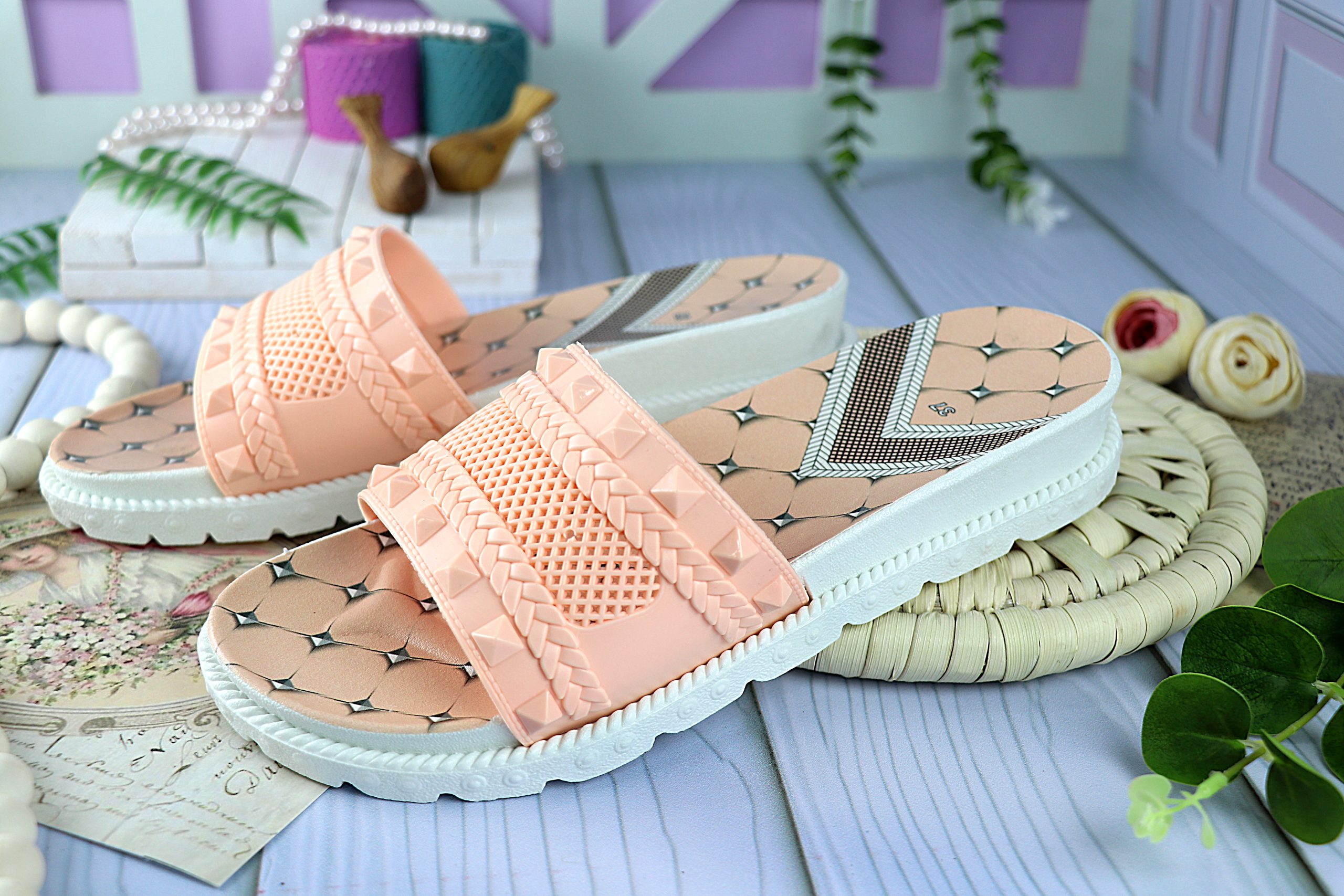 صندل زنانه ژله ای